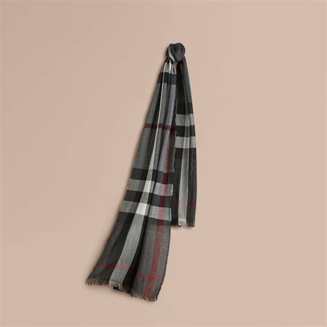 burberry charcoal mens scarf|Burberry scarf men price.